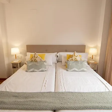Atico De Lujo Con Vistas Al Mar, Primera Linea Playa Del Postiguet Apartment Alicante